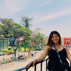 Meet your Posher, Sandra